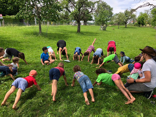 Kids Yoga in the Orchard at Hof Narr