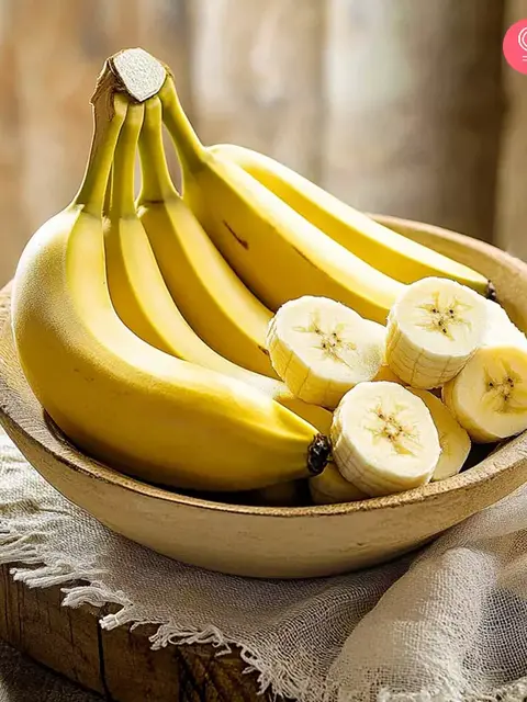 A GUIDE BY ARY SAHULAT BAZAR: 8 HEALTH BENEFITS OF EATING BANANAS!