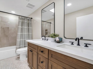 Glendale, AZ real estate photography, The Listing Bees, interior, bathroom