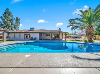 Glendale, AZ real estate photography, The Listing Bees, exterior, backyard, pool