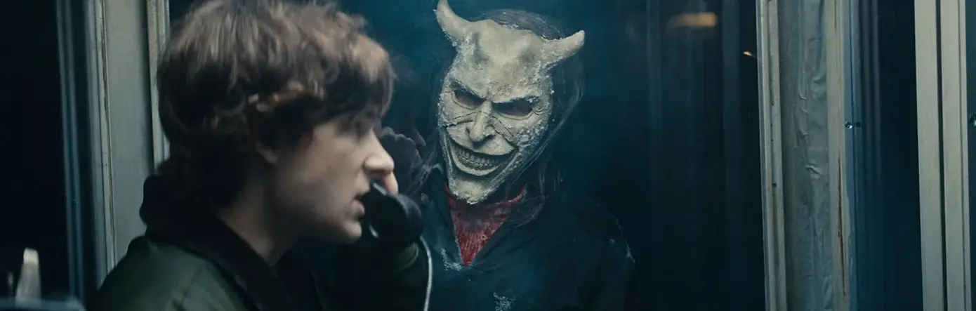 O TELEFONE PRETO.webp