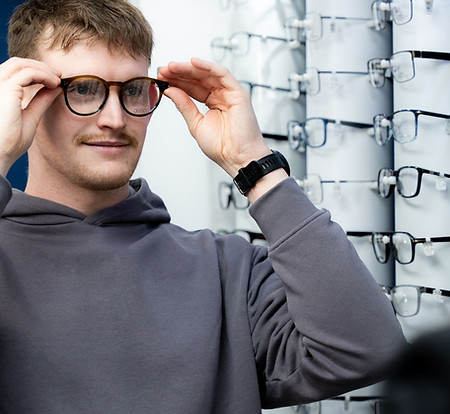 Mullens-Opticians_Stockton-Heath_Action-Shots_2026_Web-22.jpg