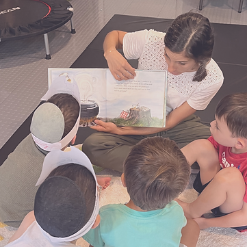 speech therapist working with her patients