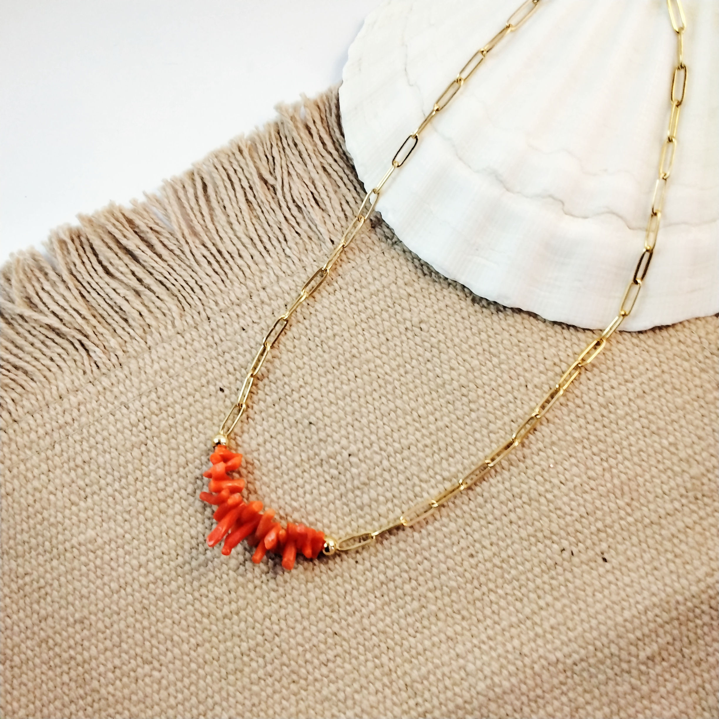 Collier brins de corail