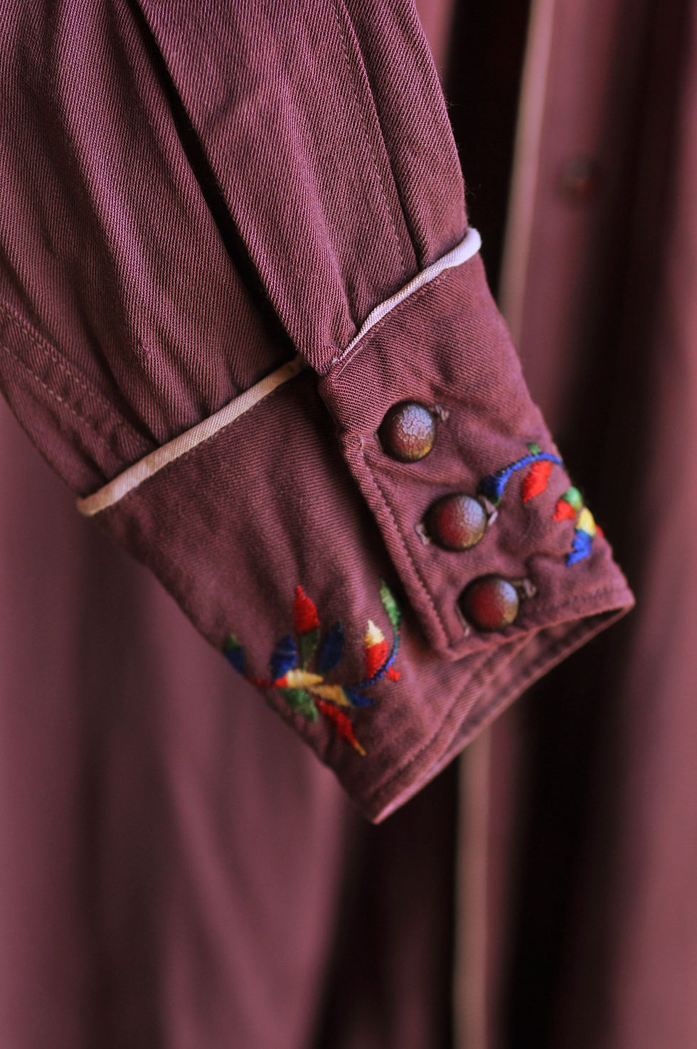 Thumbnail: Vintage 40s Embroidered Maroon Gabardine Miller Western Shirt | M