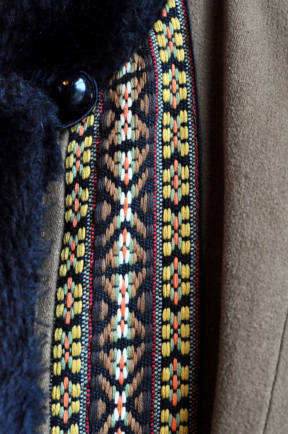 Thumbnail: 70s Brown Embroidered Faux Fur Penny Lane | Femme Medium/Large