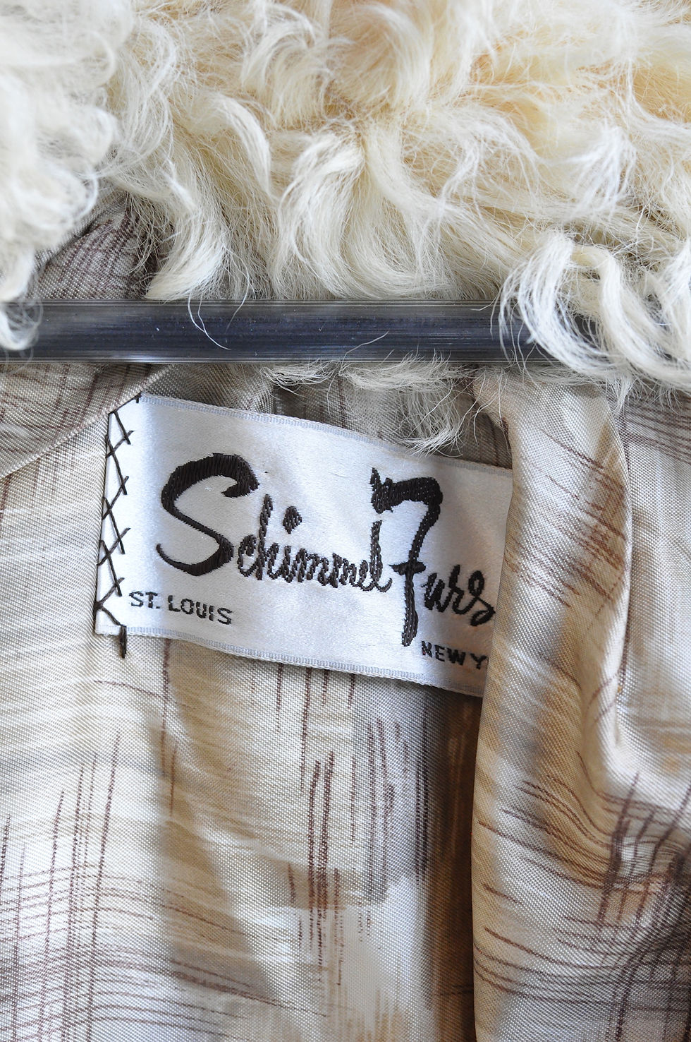 Thumbnail: Vintage 60s Cropped Curly Mongolian Lamb Jacket | Femme M