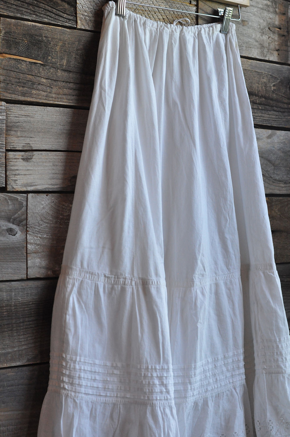 Thumbnail: side angle view