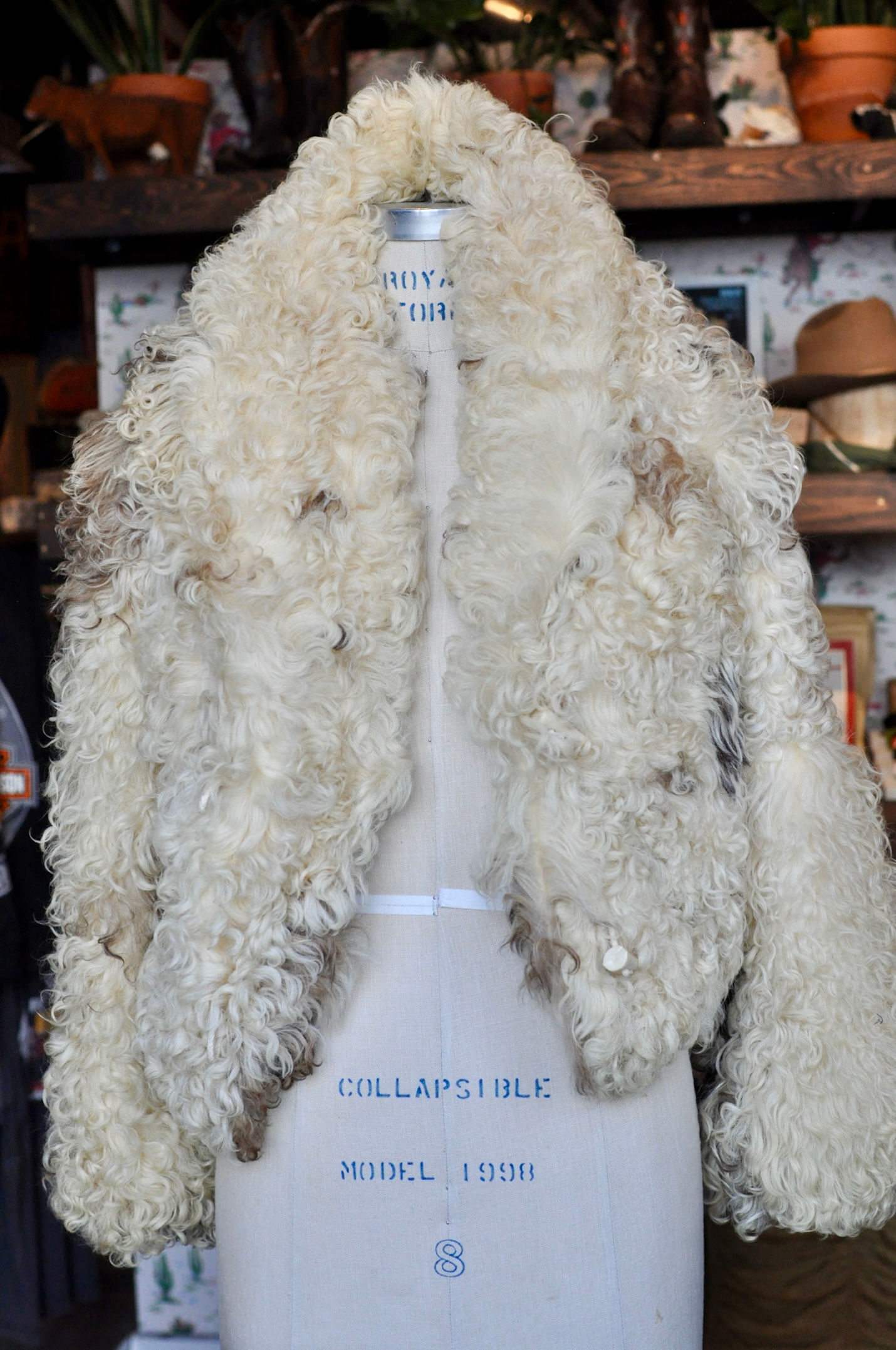 Vintage 60s Cropped Curly Mongolian Lamb Jacket | Femme M