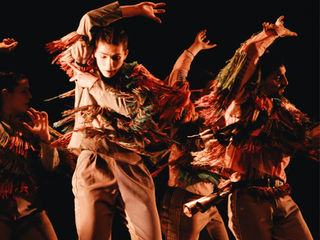Atopémonos Bailando
Edición 2024 Companhia dança de Almada - Inverno