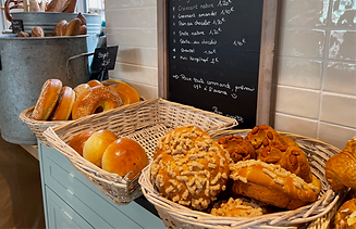 Viennoiserie_edited.png