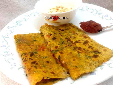 Tomato Methi Paratha