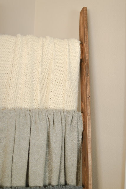 Thumbnail: Pine Decorative Ladder