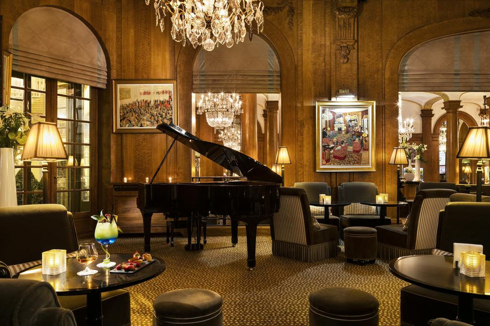 Hotel-le-Normandy-piano-bar
