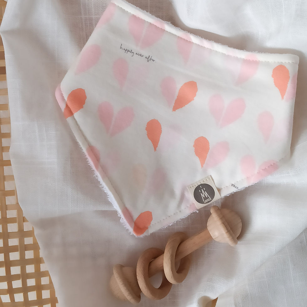 BAVOIR ABSORBANT "foulard" motif cœur HAPPILY EVER AFTER
