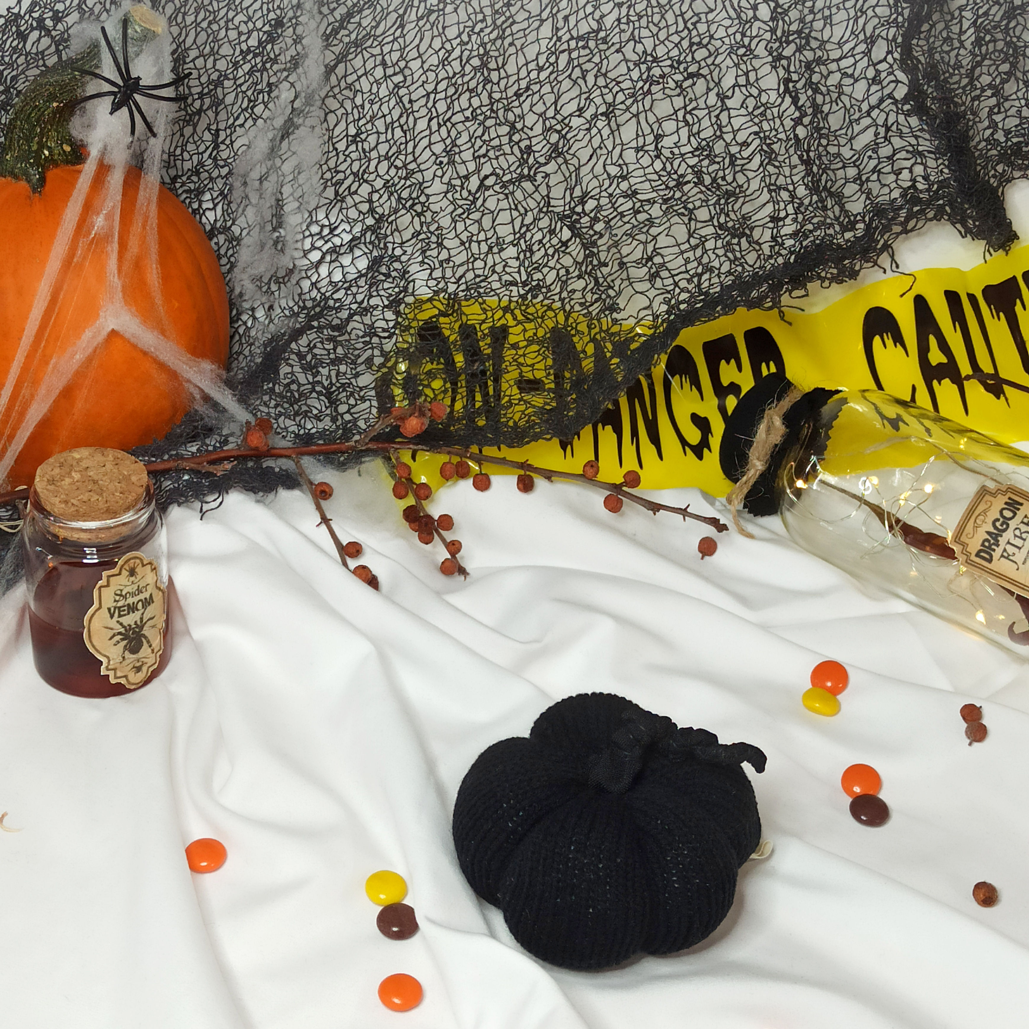 COURGE DÉCORATIVE TRICOT 1x1 NOIR