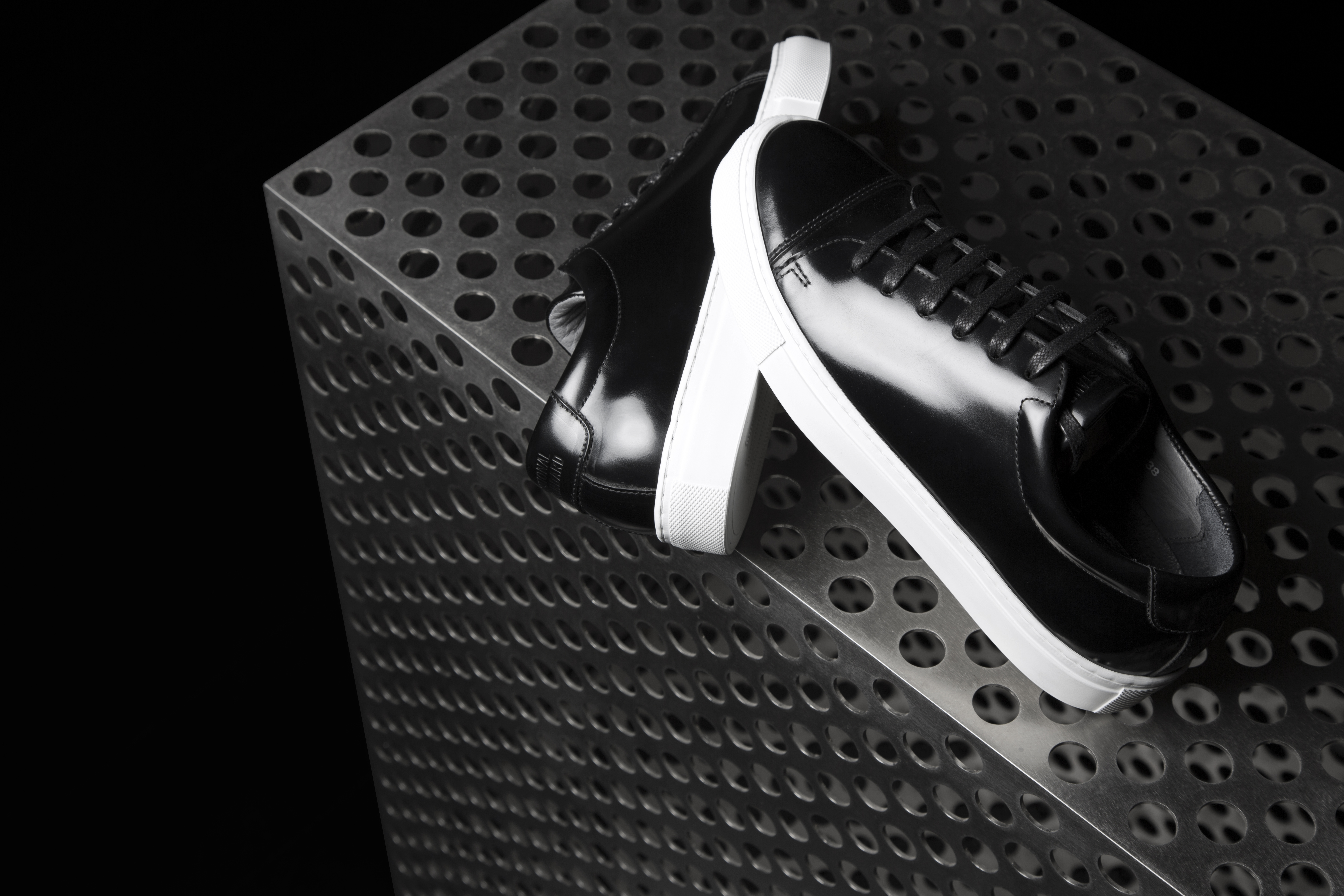 SNEAKERS | NATIONAL STANDARD