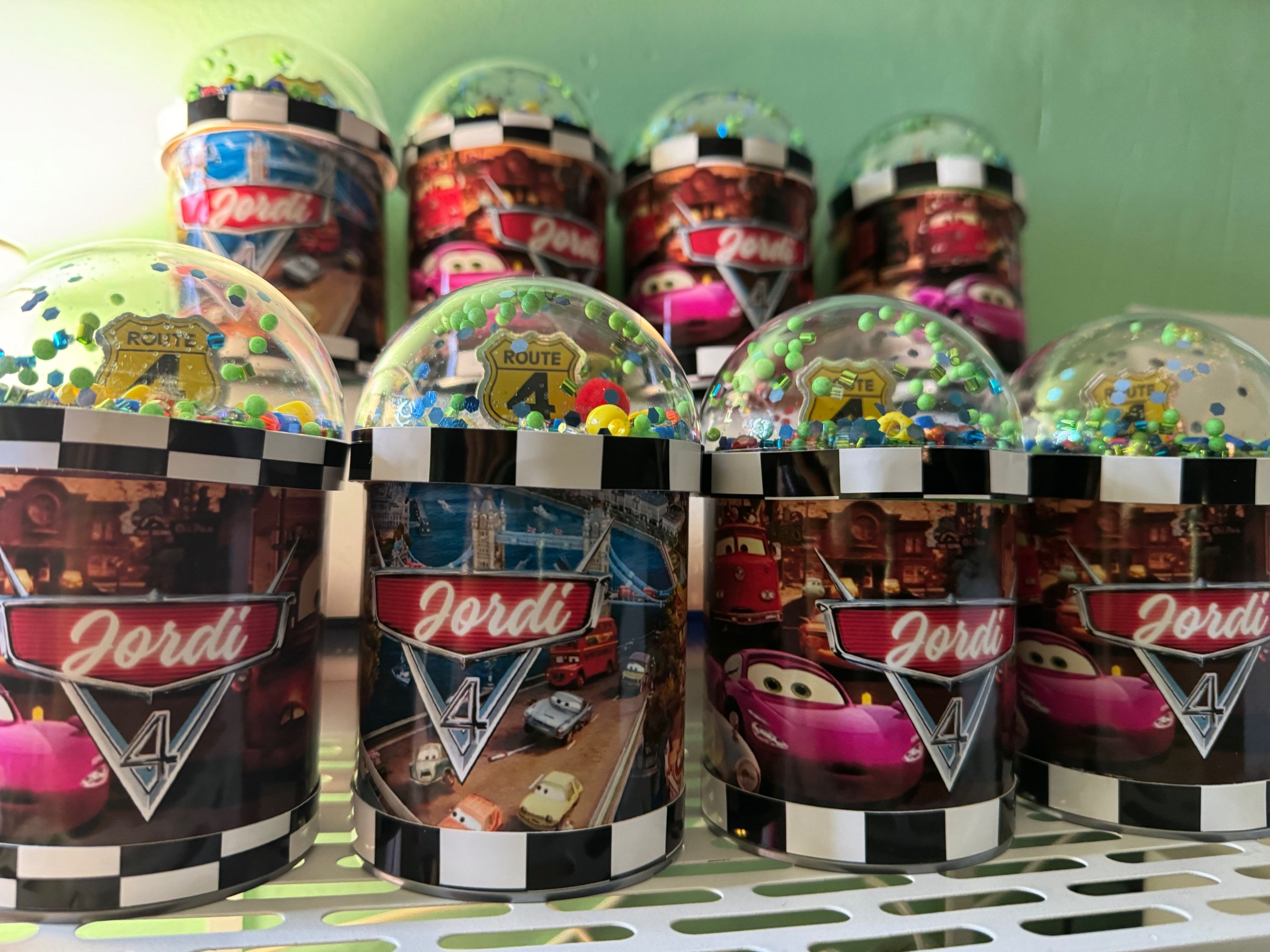 Custom Pringles shaker 