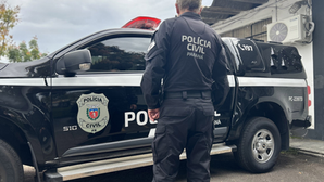 O suspeito deixou o local apenas ao notar a presença da Guarda Municipal.