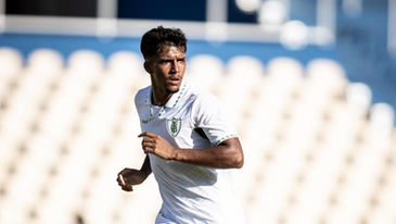Jovem quatro-barrense Hiago Araújo, de 19 anos. O lateral-esquerdo do América-MG está relacionado e à disposição do técnico João Batista para a grande decisão da Copa do Brasil Sub-20