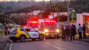 A PCPR está investigando as causas do acidente e analisando imagens das câmeras de segurança da região para identificar o outro envolvido no acidente. 