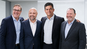 Prefeito de Quatro Barras construiu, ao longo de anos, uma aproximação política com Sergio Moro; em 2026, deixou o PSD após 16 anos, assumiu publicamente a campanha do candidato do PL e transformou a “Joia Rara do Paraná” em um dos principais redutos eleitorais de Moro na Região Metropolitana