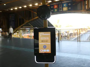 Usuários relatam cobrança duplicada no transporte coletivo em Ponta Grossa