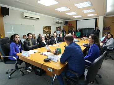 Equipe de planejamento toma posse para implementação da nova lei de Compras e Contratos de PG