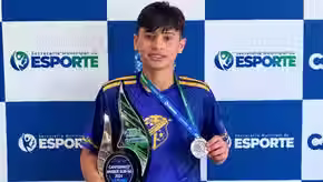 Menino de 12 anos morre após acidente em escola de Castro