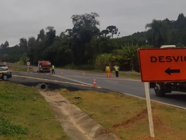 Desvio será implantado no trecho que registrou deslizamento na BR-376 entre Imbaú e Ponta Grossa