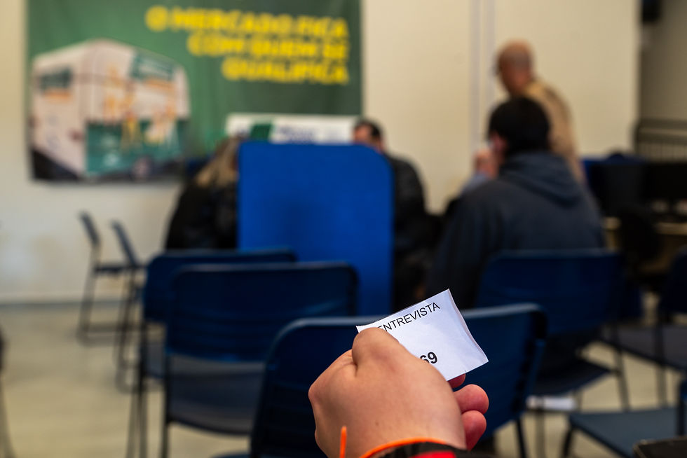 Agência do Trabalhador faz entrevistas para vagas na obra da Nissin nesta terça-feira