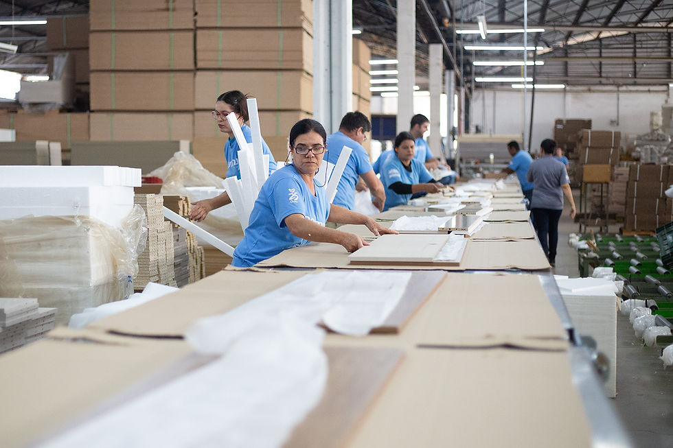 Mercado de trabalho está aquecido, mas há um descompasso entre competências necessárias e perfis profissionais disponíveis. (Crédito das fotos: Gelson Bampi)