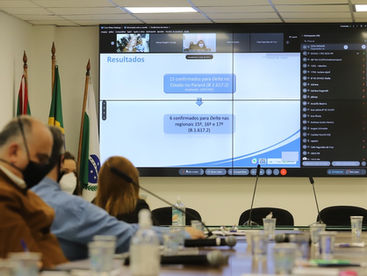 Paraná confirma transmissão comunitária da variante delta do coronavírus no estado