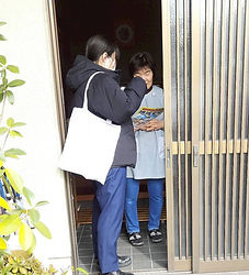 LINE_ALBUM_2026,2,10芳川町地内の防犯呼掛けパト_260212_5.jpg