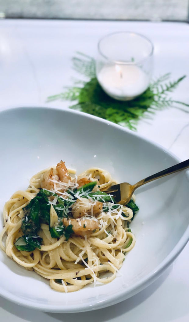 Lemon Garlic Shrimp Pasta
