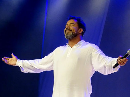 Gonzaguinha: O Eterno Aprendiz volta ao palco do Teatro João Caetano