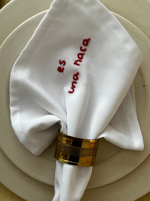 Sutilezas de sobre mesa