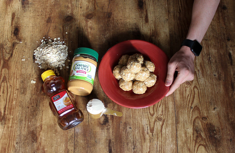 Power protein energy balls with oatmeal, peanut butter, whey protein, and honey