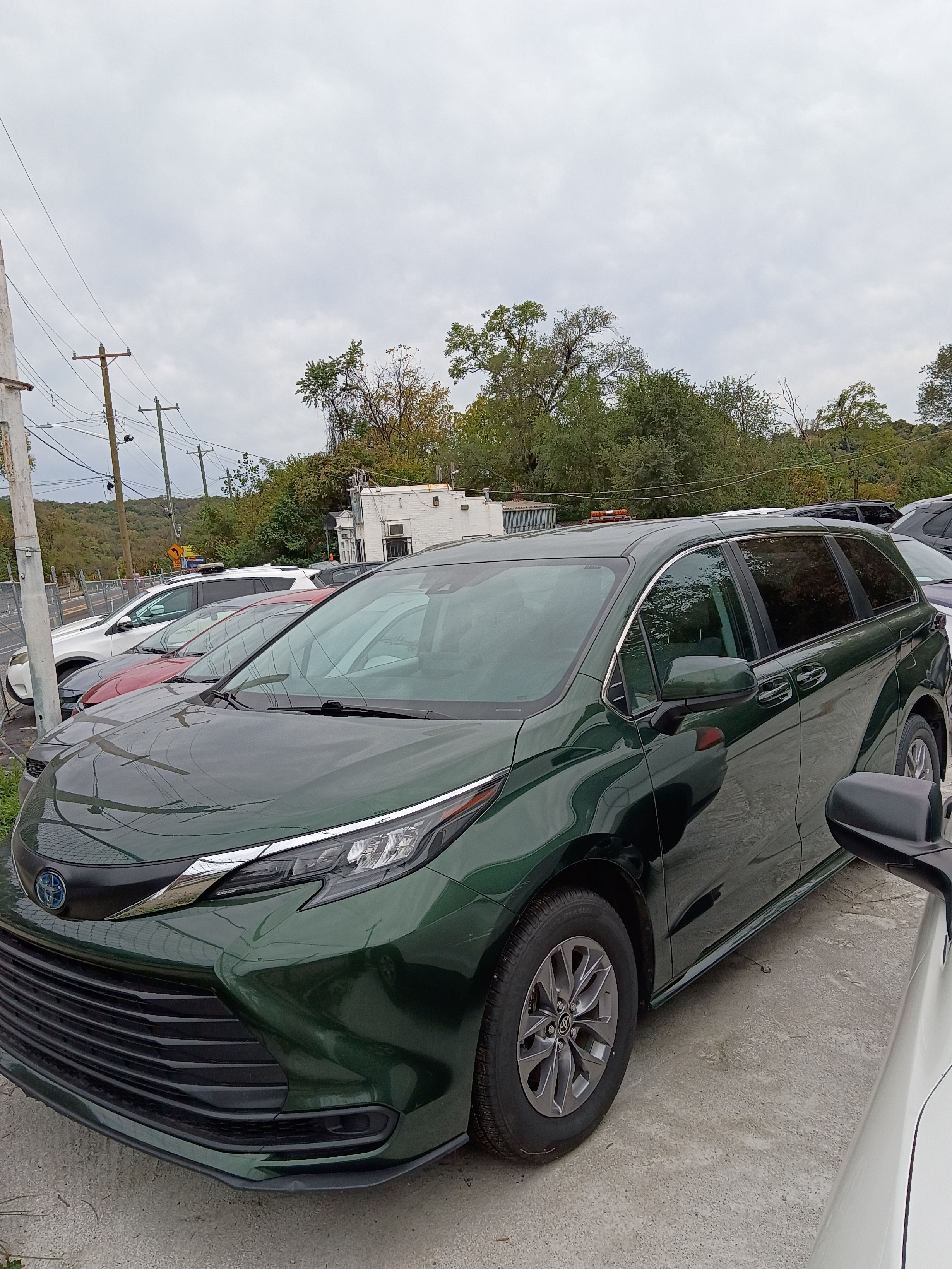 2024 Toyota Sienna Hybrid