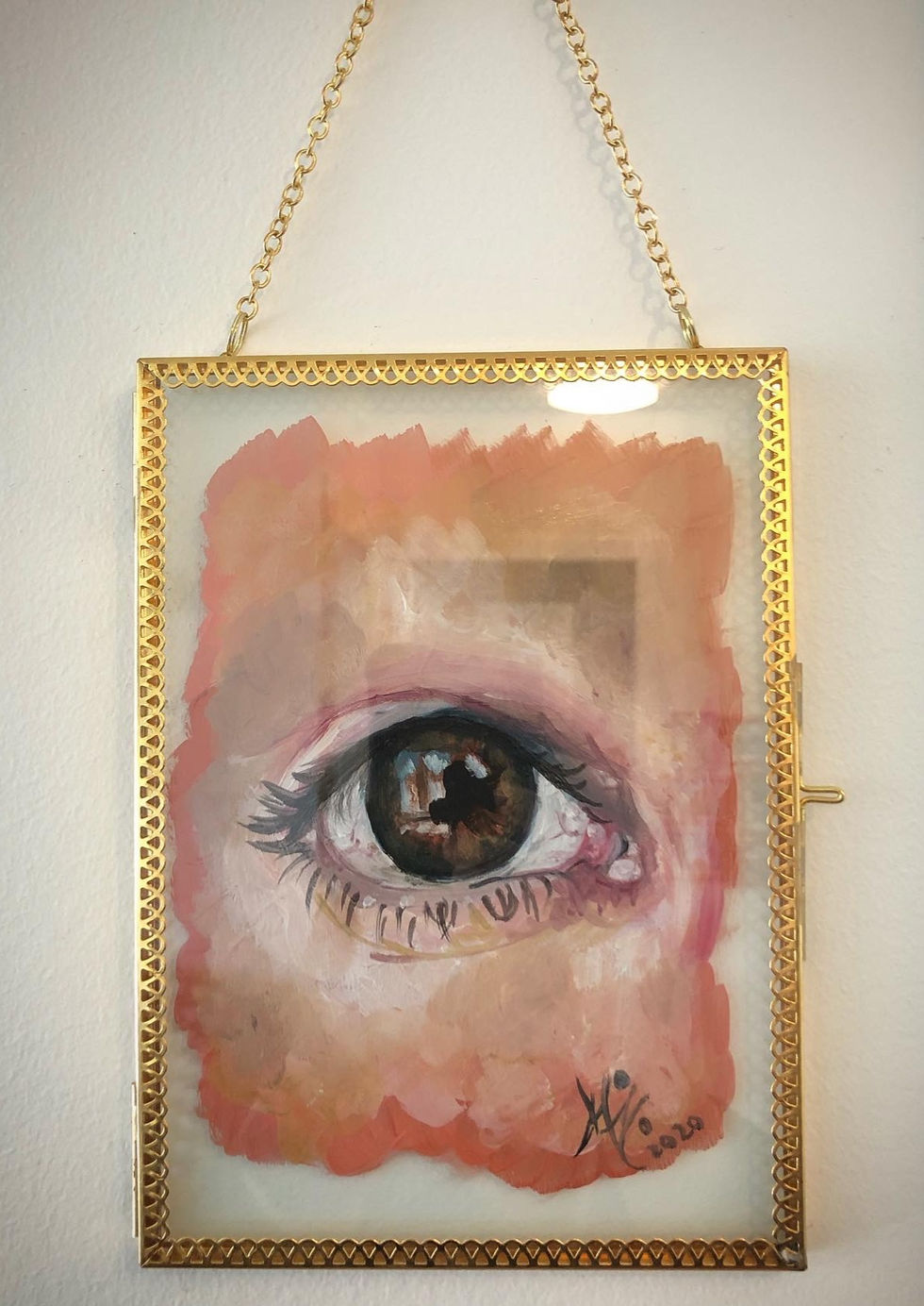 Eye/pink