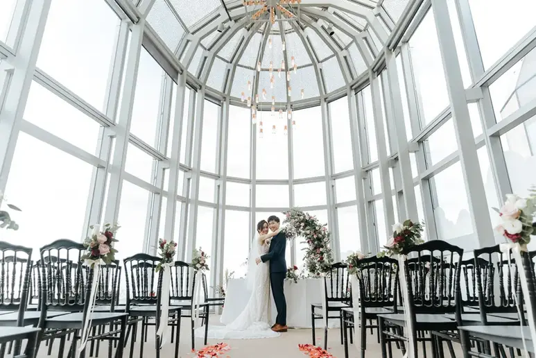 bride and groom wedding solemnisation photoshoot at 1-atico glasshouse