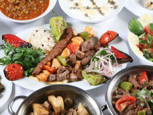Why Turkish Dining Is Ideal For Slow Evenings