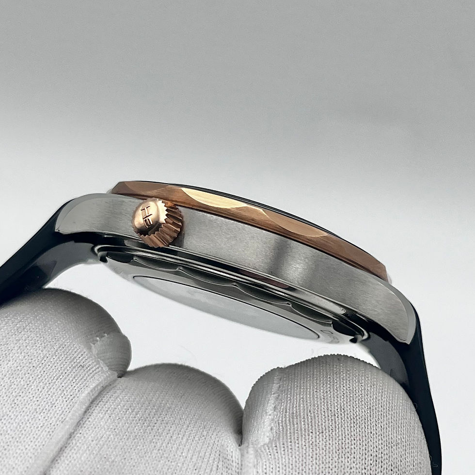 Thumbnail: Omega Seamaster Professional Black/Gold 42mm (210.22.42.20.01.002) 2024 Box Pape