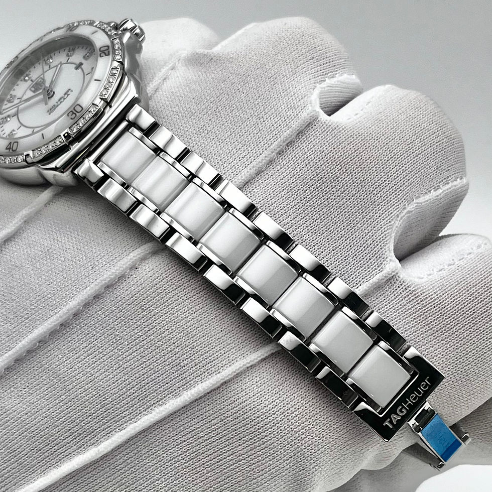 Thumbnail: Ladies TagHeuer F1 Diamond White 32mm (WAH1313) 2016 Box Papers Warranty
