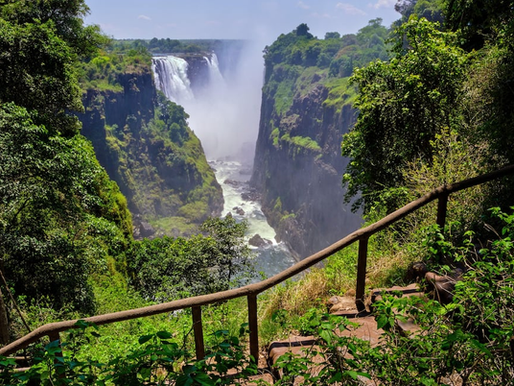 Explorando as Cataratas Vitória: uma experiência inesquecível em família