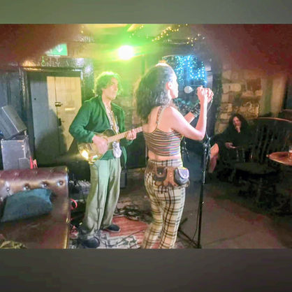OPEN MICs at THE KING ARTHUR GLASTONBURY 2025 with Tom Billing . Den Ray , Amir