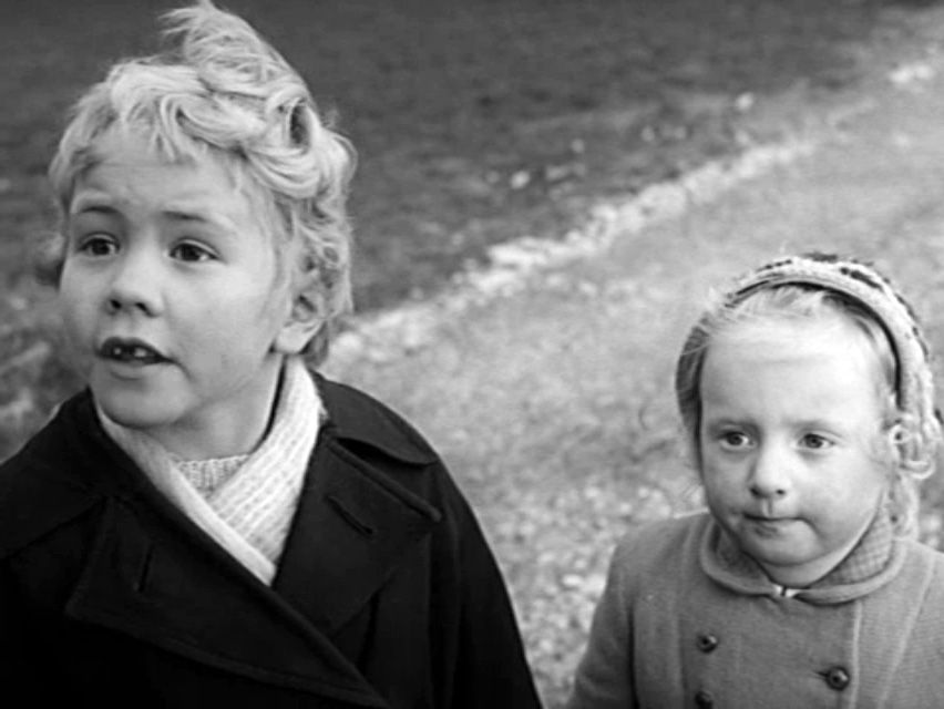 Julie Jackson (left) and Anne Newby