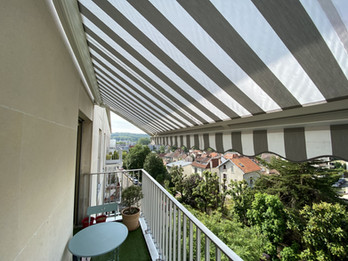Store banne coffre - Versailles Aluminium
