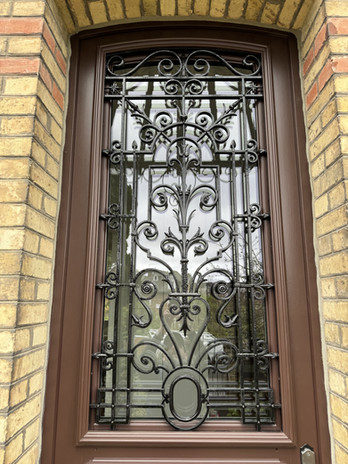 Porte entrée pavillon maison bois