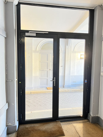 Porte entrée immeuble